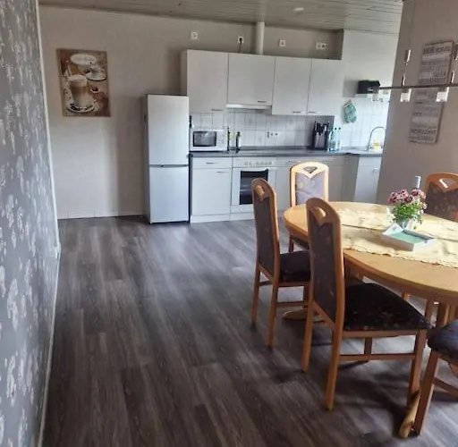 Gemuetliche 3-Zimmer-Wohnung, Zentral Gelegen